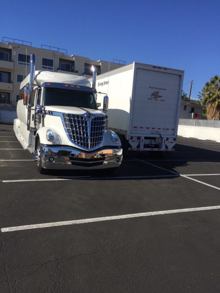 Truck Driving school in van nuys